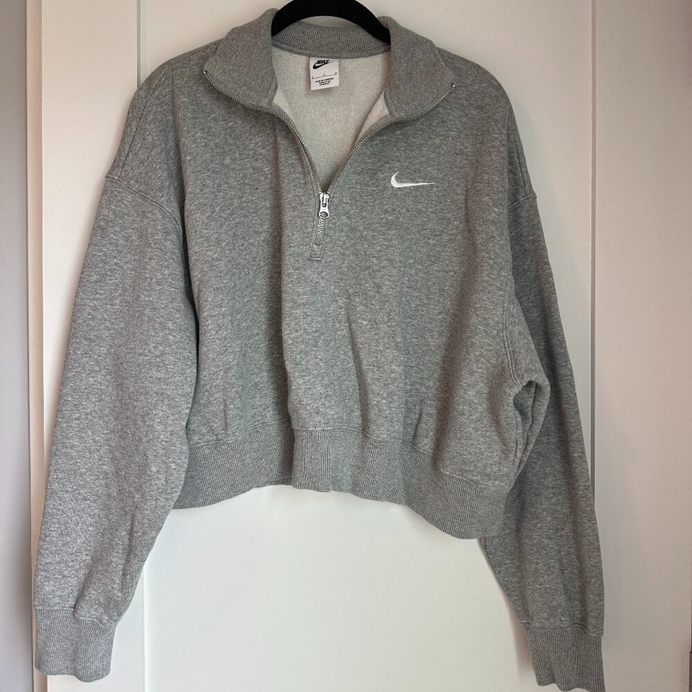 Nike Fleece Half Zip Sweatshirt in Gray